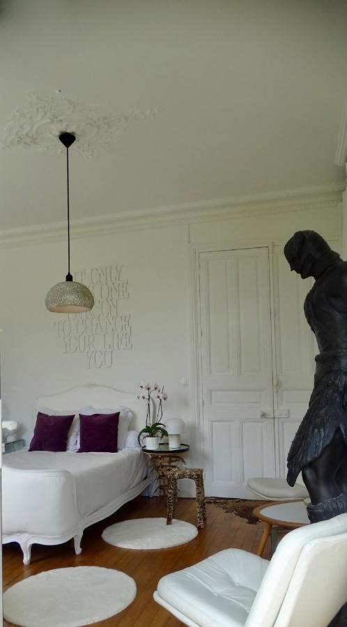 La Maison Des Roses 물랭 외부 사진